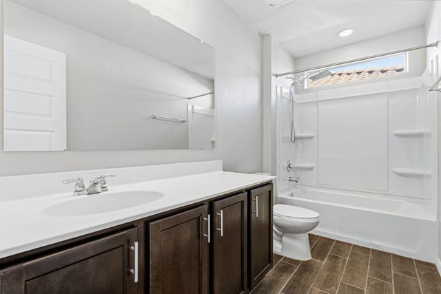 3513 Llano Vista Loop NE, Rio Rancho, NM 87124