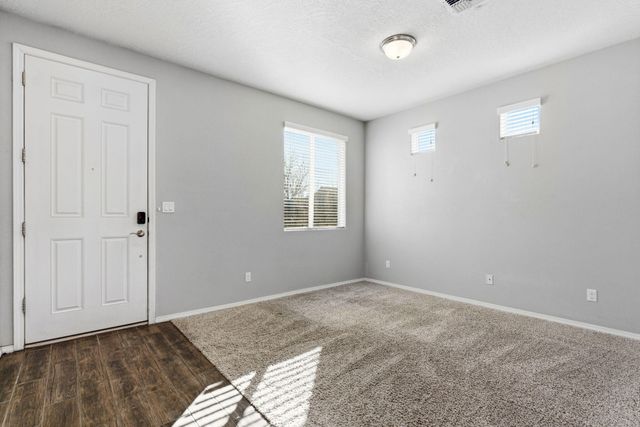 3513 Llano Vista Loop NE, Rio Rancho, NM 87124