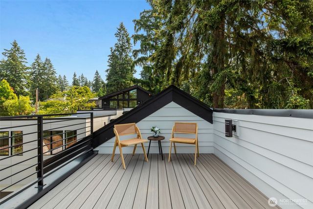 12713 4th Avenue NW, Seattle, WA 98177