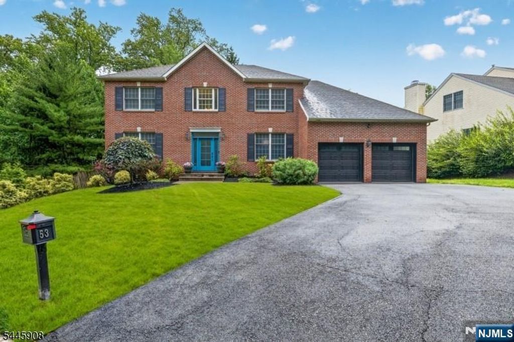 53 Highwood Road, West Orange, NJ 07052