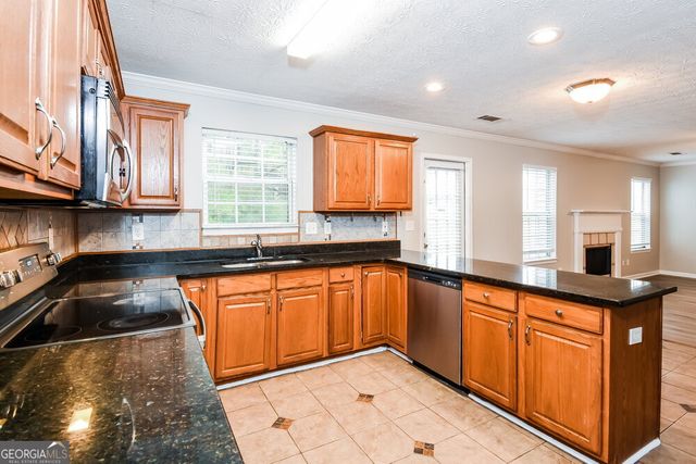 3511 Hamilton Creek Trail, Buford, GA 30519