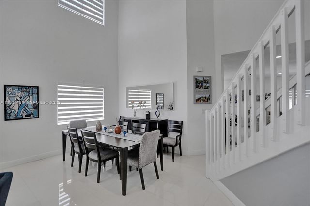 10231 SW 227th Ln, Cutler Bay, FL 33190