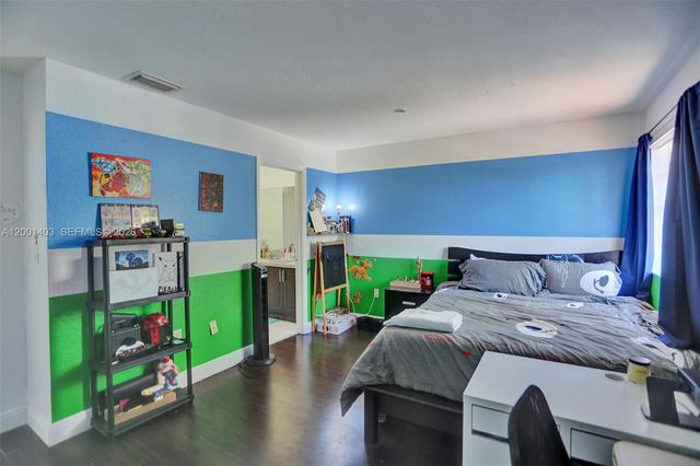 10231 SW 227th Ln, Cutler Bay, FL 33190