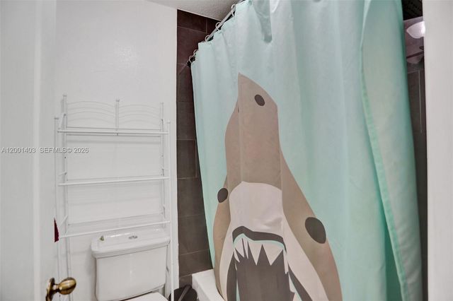 10231 SW 227th Ln, Cutler Bay, FL 33190