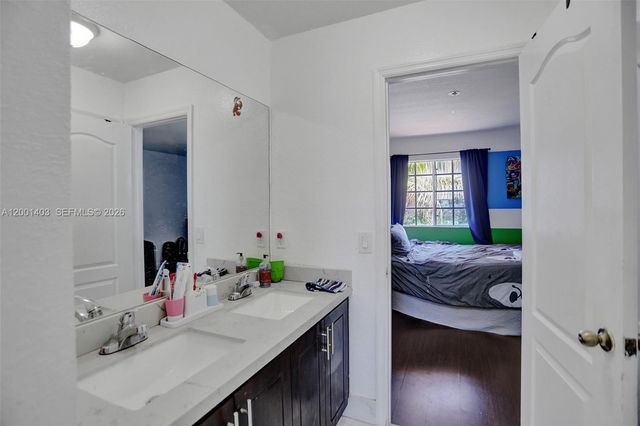 10231 SW 227th Ln, Cutler Bay, FL 33190