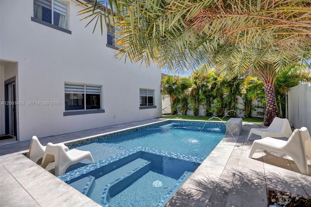 10231 SW 227th Ln, Cutler Bay, FL 33190