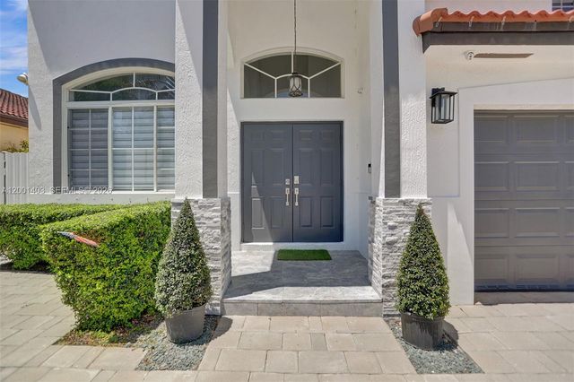 10231 SW 227th Ln, Cutler Bay, FL 33190