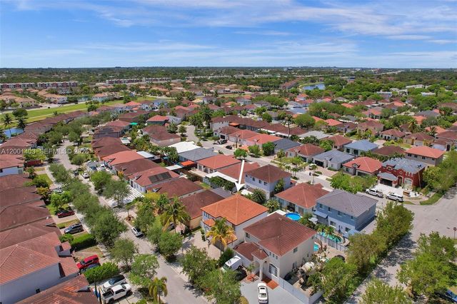 10231 SW 227th Ln, Cutler Bay, FL 33190