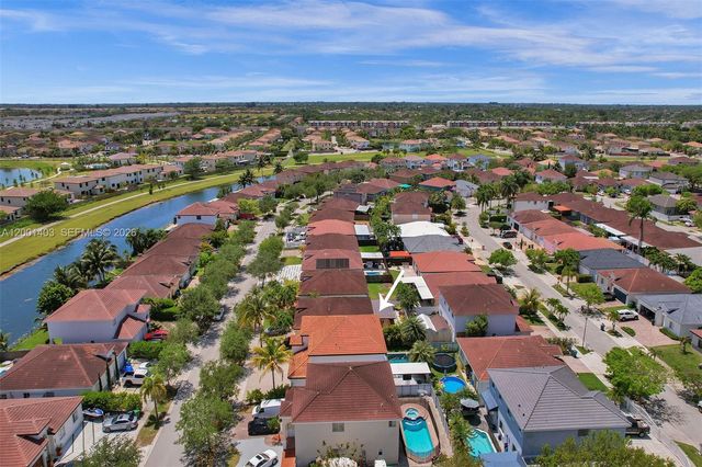 10231 SW 227th Ln, Cutler Bay, FL 33190