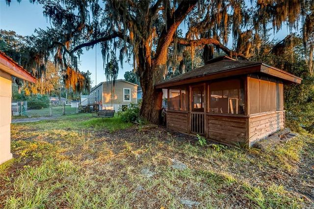 1222 River Drive NE, Townsend, GA 31331