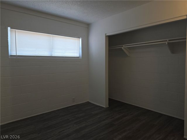2937 Stewart Avenue 3, Las Vegas, NV 89101