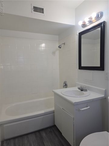 2937 Stewart Avenue 3, Las Vegas, NV 89101