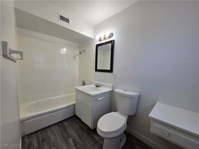 2937 Stewart Avenue 3, Las Vegas, NV 89101