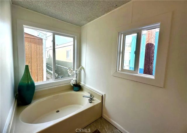 706 W. Romneya Dr., Anaheim, CA 92801