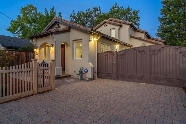 455 Margarita Avenue, Palo Alto, CA 94306