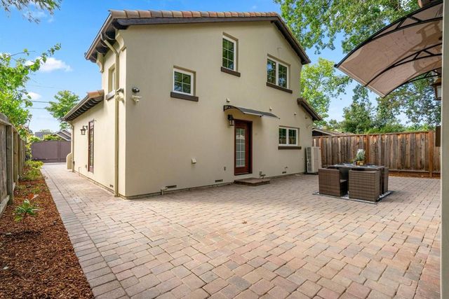 455 Margarita Avenue, Palo Alto, CA 94306