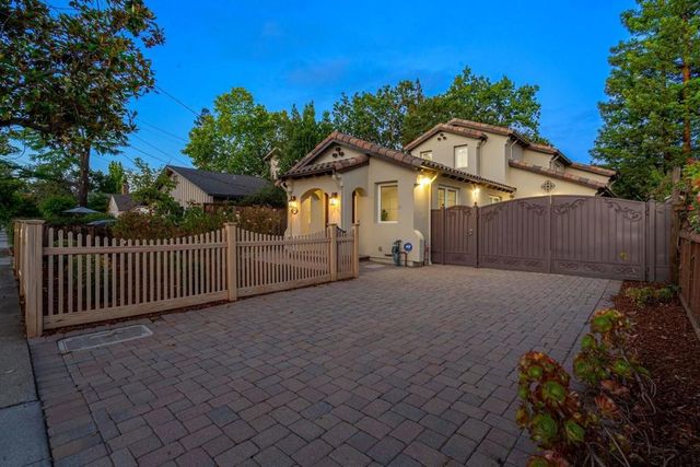 455 Margarita Avenue, Palo Alto, CA 94306
