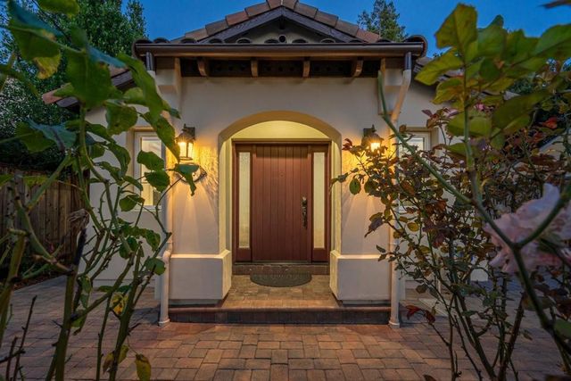 455 Margarita Avenue, Palo Alto, CA 94306