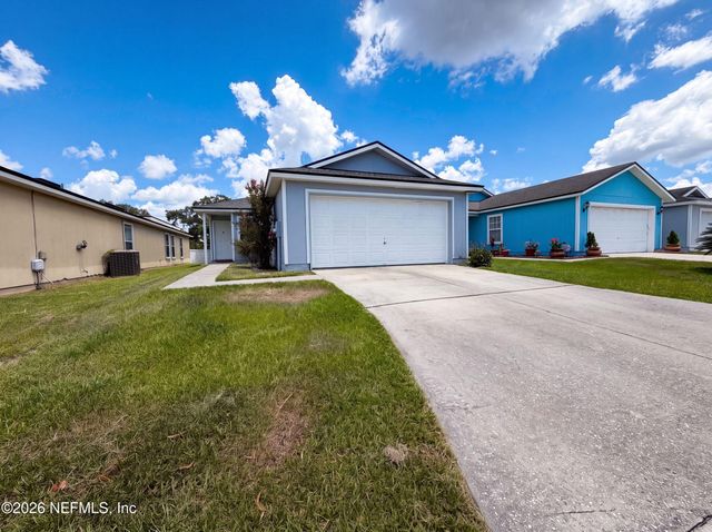 7923 CHERRY BLOSSOM Drive N, Jacksonville, FL 32216