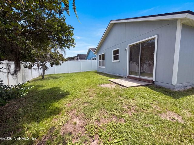 7923 CHERRY BLOSSOM Drive N, Jacksonville, FL 32216