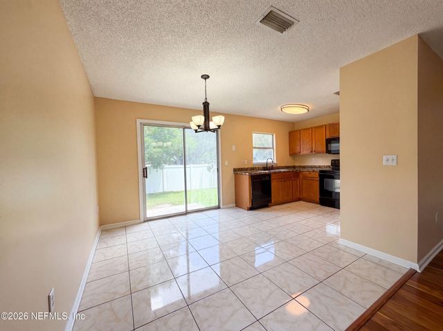7923 CHERRY BLOSSOM Drive N, Jacksonville, FL 32216