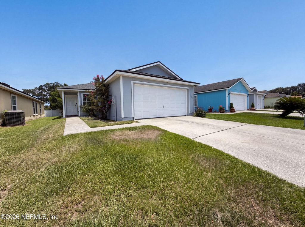 7923 CHERRY BLOSSOM Drive N, Jacksonville, FL 32216