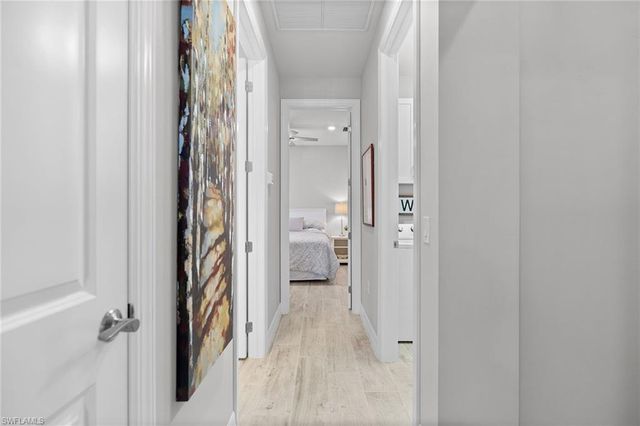 7253 Wilton DR, Naples, FL 34109