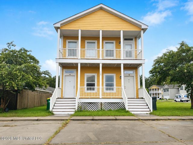 2109 Napoleon Street, A, Ocean Springs, MS 39564
