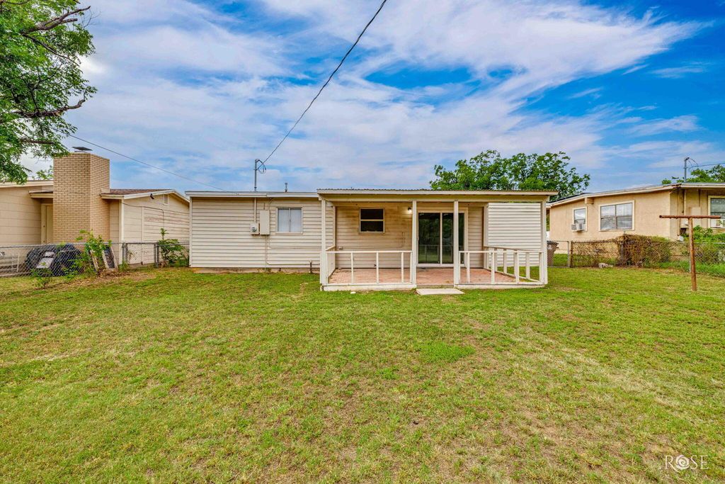 Image 21 of property listing at 2826 Junius Street, San Angelo, TX 76901
