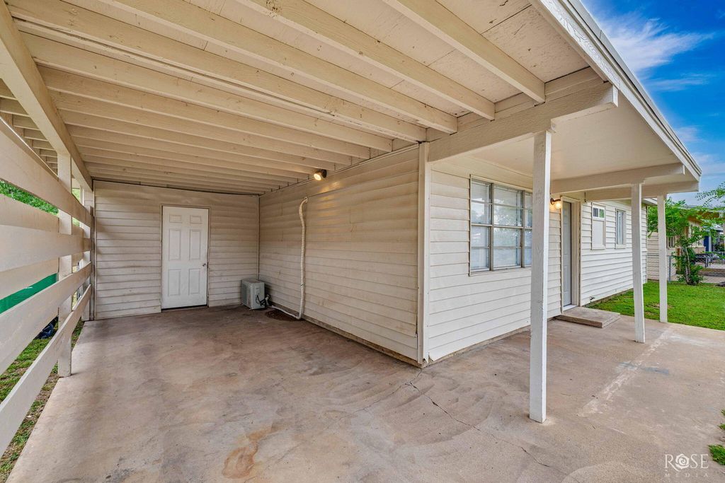 Image 4 of property listing at 2826 Junius Street, San Angelo, TX 76901