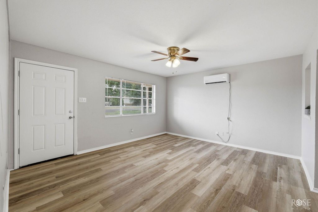 Image 8 of property listing at 2826 Junius Street, San Angelo, TX 76901