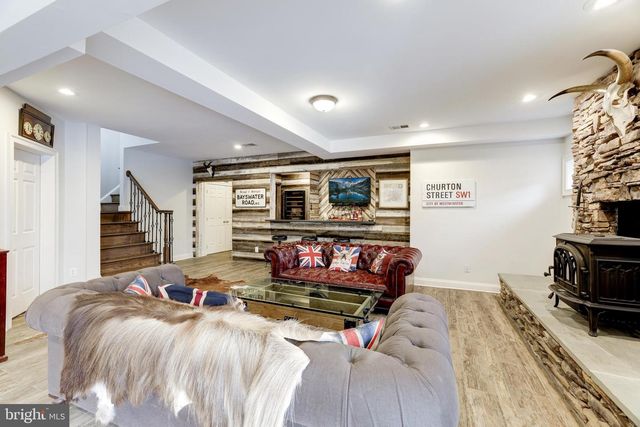 18969 PEALE LN, Leesburg, VA 20175