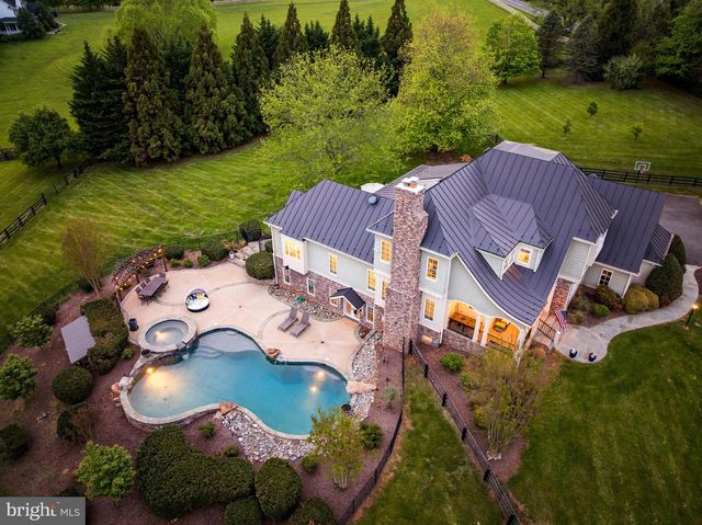 18969 PEALE LN, Leesburg, VA 20175