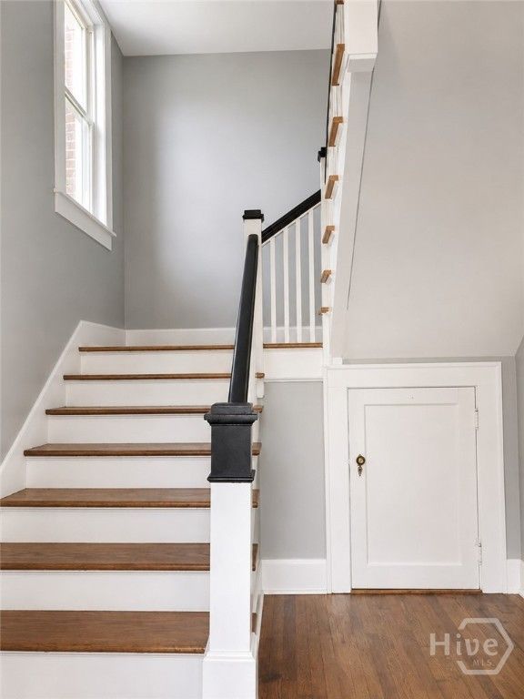 Image 17 of property listing at 19 W W 50th Street W, Savannah, GA 31401