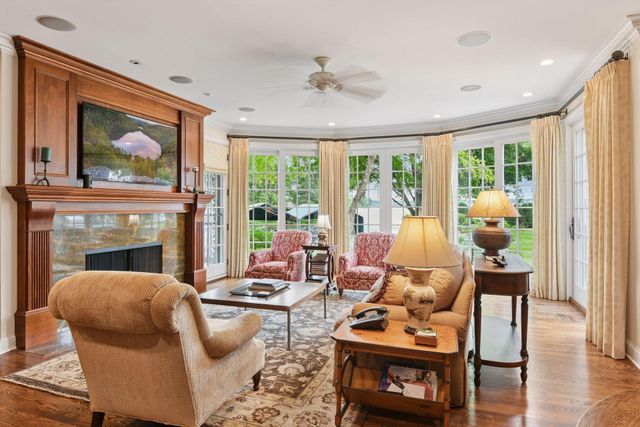 2670 Woolsey Lane, Woodland, MN 55391