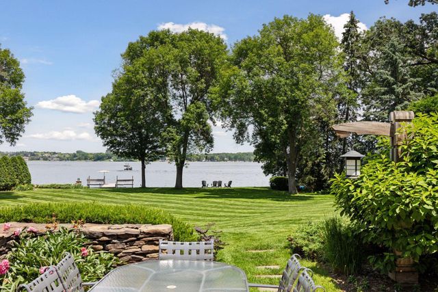 2670 Woolsey Lane, Woodland, MN 55391