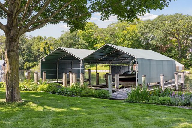 2670 Woolsey Lane, Woodland, MN 55391