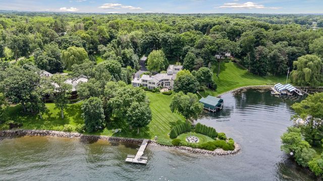 2670 Woolsey Lane, Woodland, MN 55391