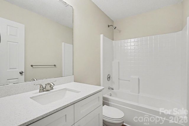 13003 Shannon Park Lane, Charlotte, NC 28273