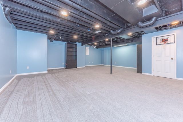 7290 Wellington Lane, Ypsilanti City, MI 48197