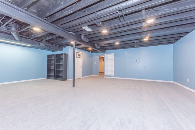 7290 Wellington Lane, Ypsilanti City, MI 48197