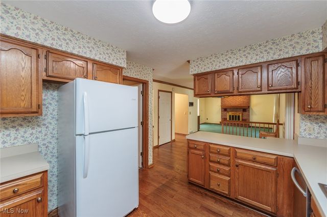 9741 Royal Valley Drive, North Royalton, OH 44133