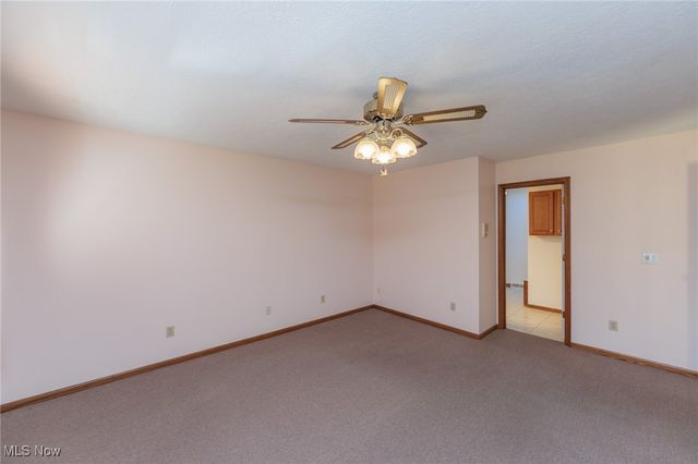 9741 Royal Valley Drive, North Royalton, OH 44133