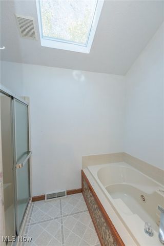 9741 Royal Valley Drive, North Royalton, OH 44133