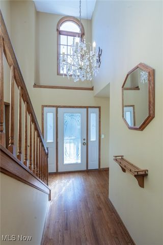 9741 Royal Valley Drive, North Royalton, OH 44133