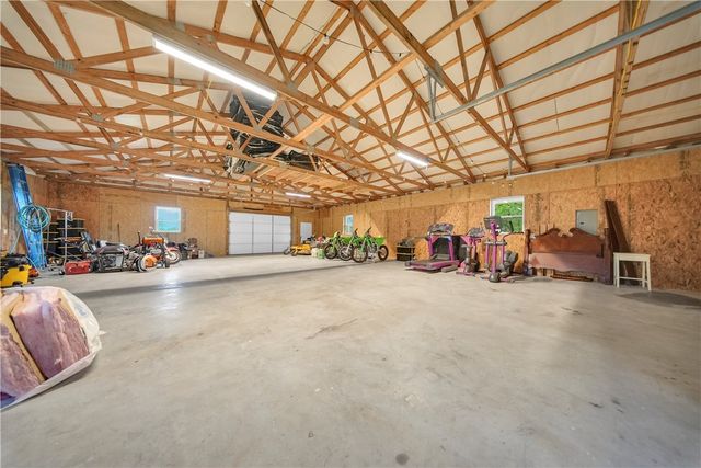 12643 Bethel Blacktop Road, Farmington, AR 72730