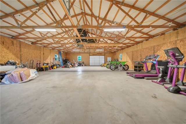 12643 Bethel Blacktop Road, Farmington, AR 72730