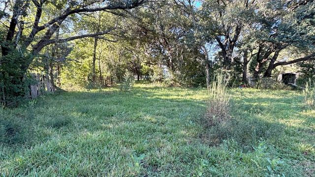 19101 Forest Street, Alvin, TX 77511