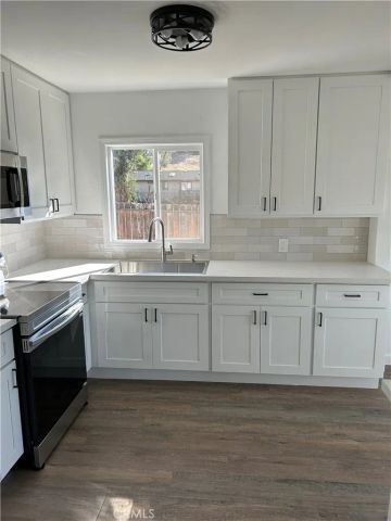 23870 Lodge Drive, Menifee, CA 92587