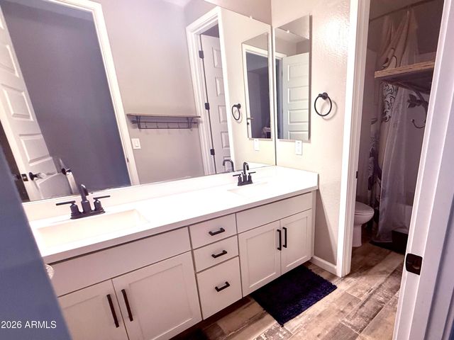 5051 S GIRARD Street, Gilbert, AZ 85298